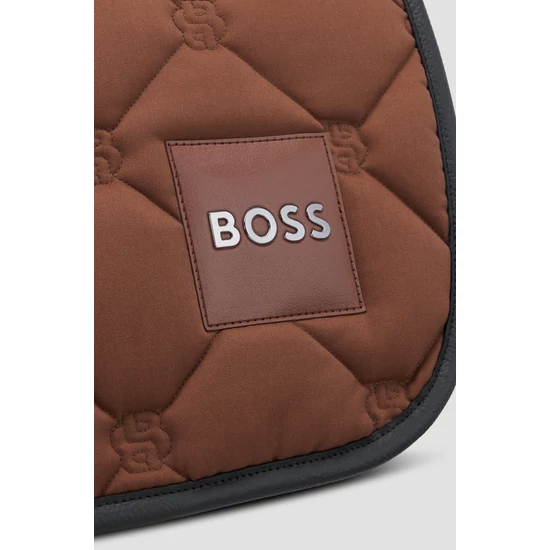 Boss Equestrian ugró nyeregalátét CAPPUCCINO 2025FW kollekció
