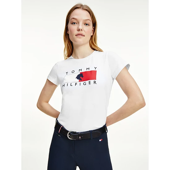 Tommy Hilfiger karcsúsított, kerek nyakú női póló logóval