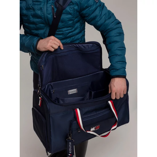Tommy Hilfiger Utazótáska